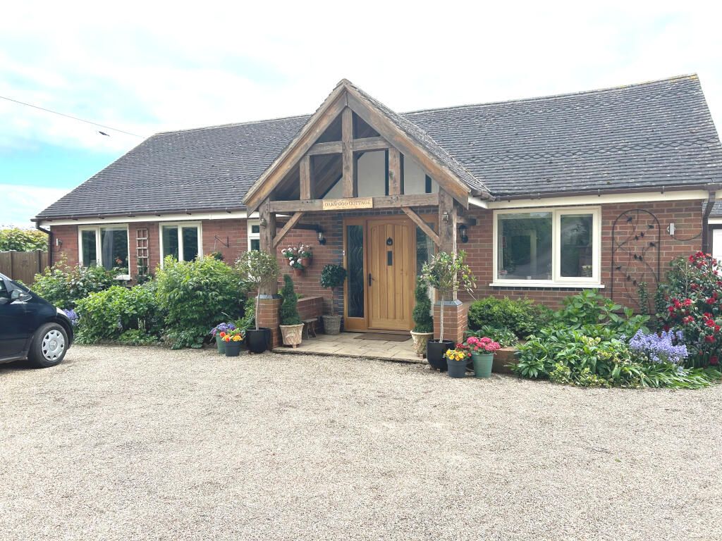 Property photo 1 of 32