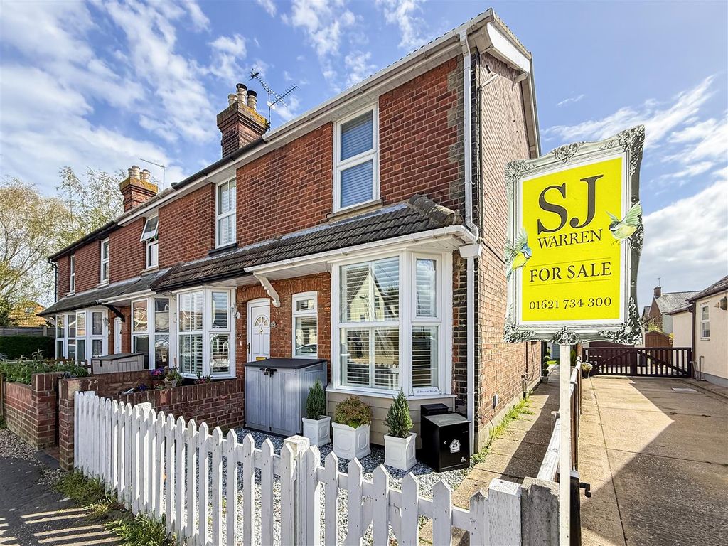 Property photo 2 of 18 Front