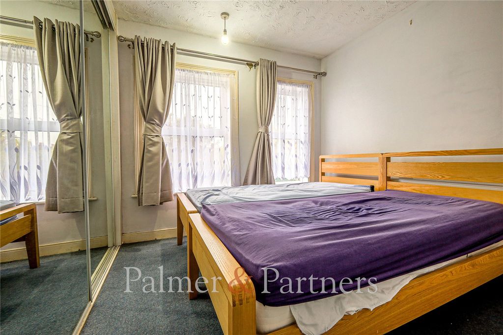 Property photo 1 of 9 Picture No. 07