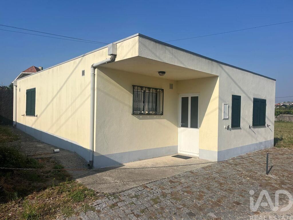 Property photo 1 of 26