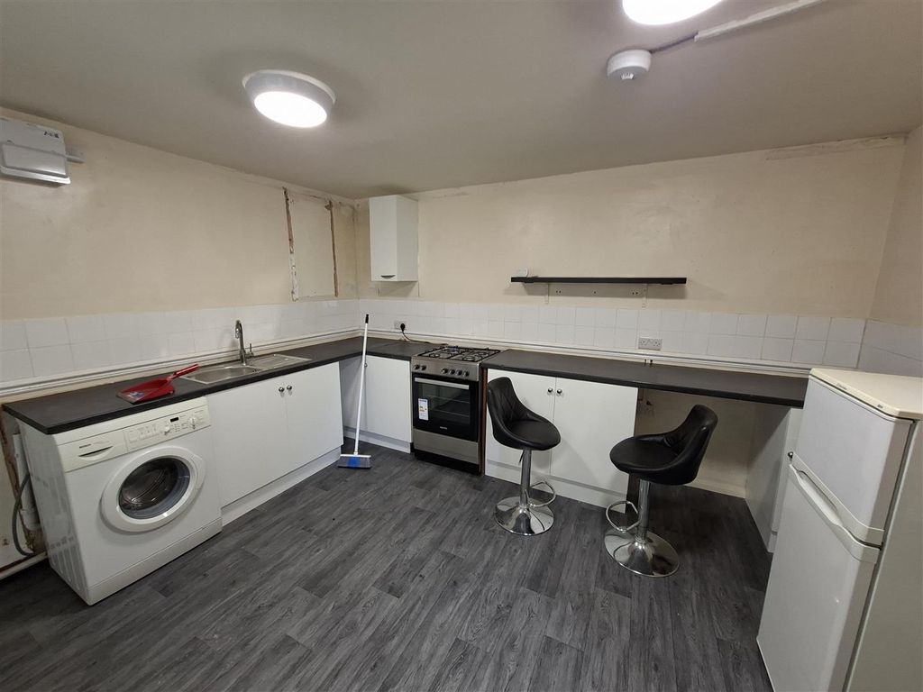 Property photo 2 of 6 20260327_130723.Jpg