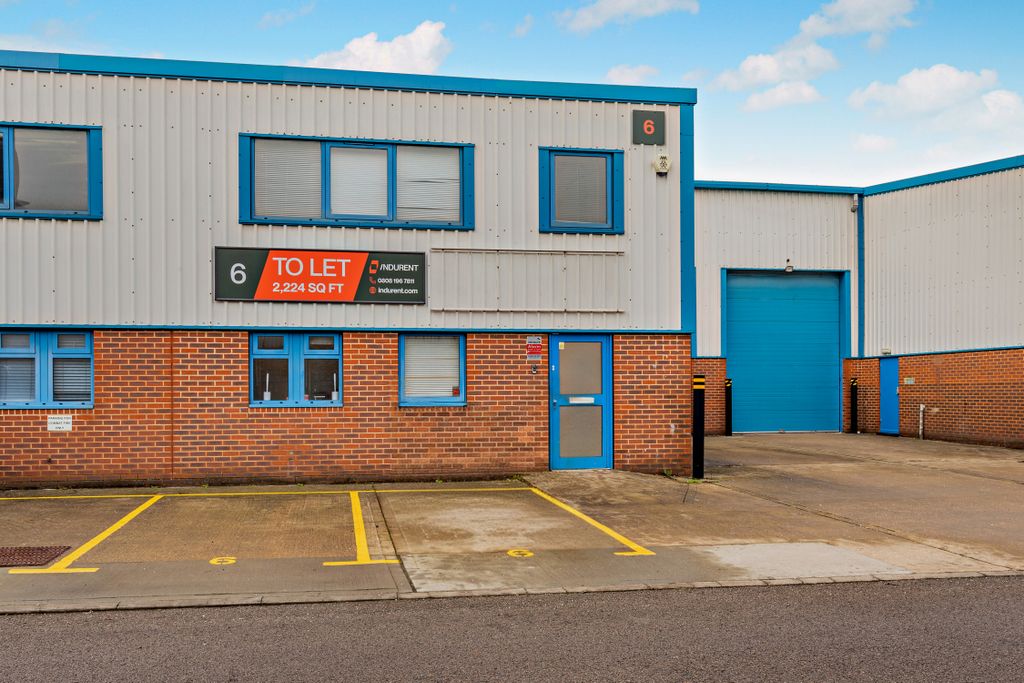 Property photo 2 of 14