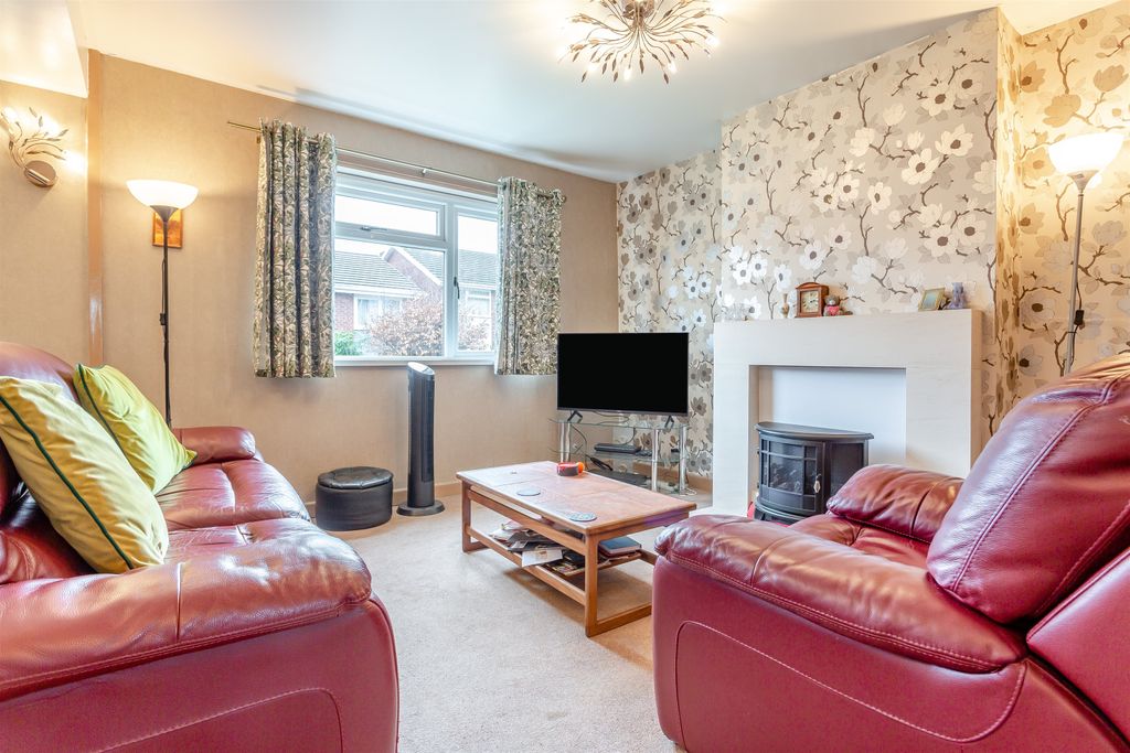 Property photo 3 of 22