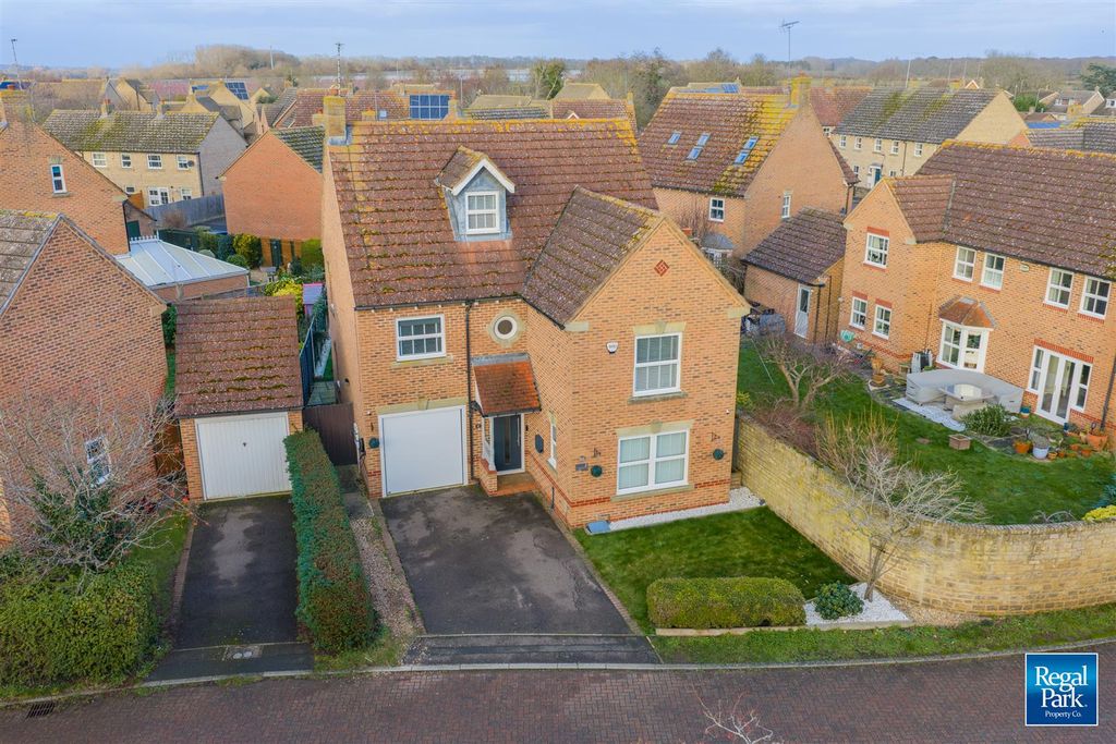 Property photo 1 of 31 Front