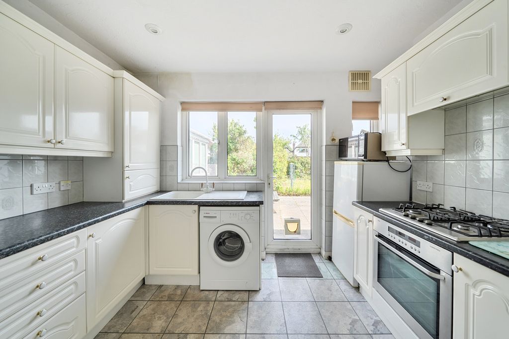 Property photo 3 of 20 1459629-9-6A19B3d...