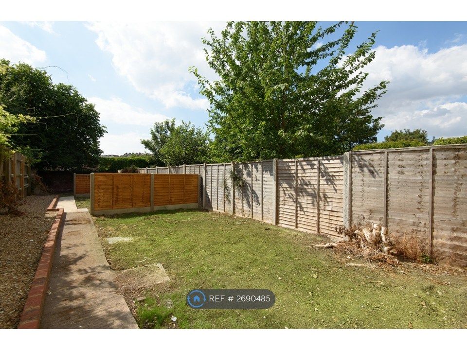 Property photo 3 of 14