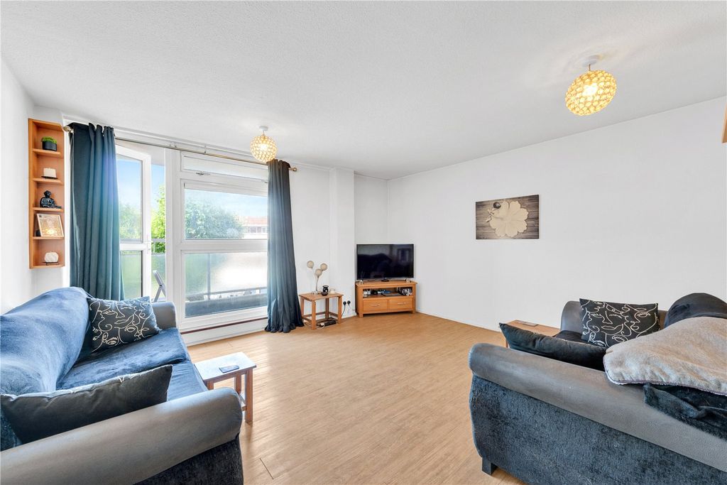 Property photo 1 of 10 Picture No. 08