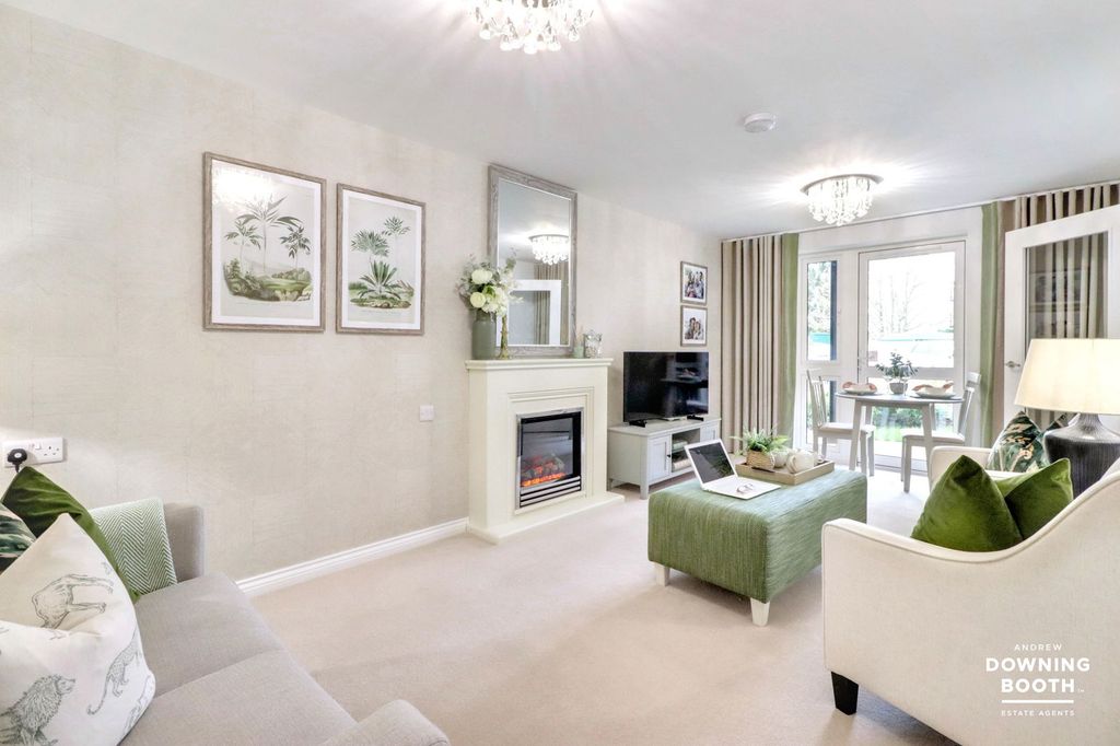 Property photo 2 of 22