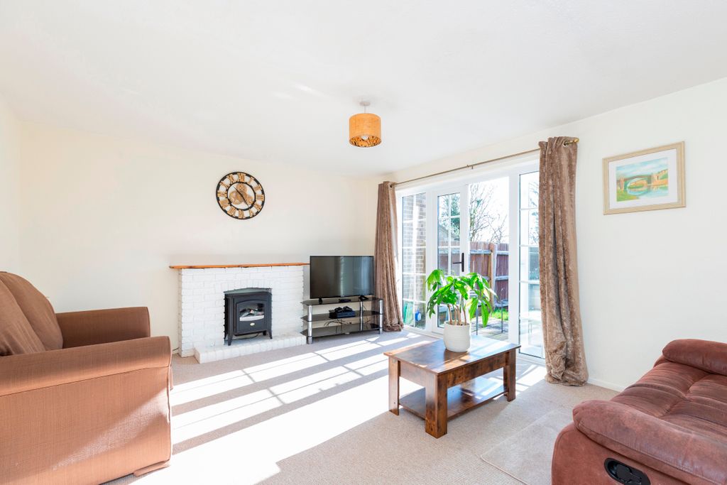 Property photo 2 of 15