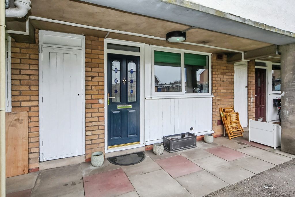 Property photo 3 of 23 Dd18F17A-Image00003.Jpg