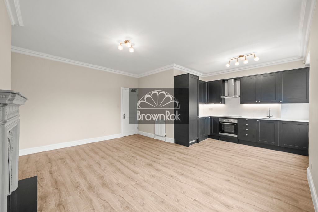 Property photo 2 of 11 Dsc02601