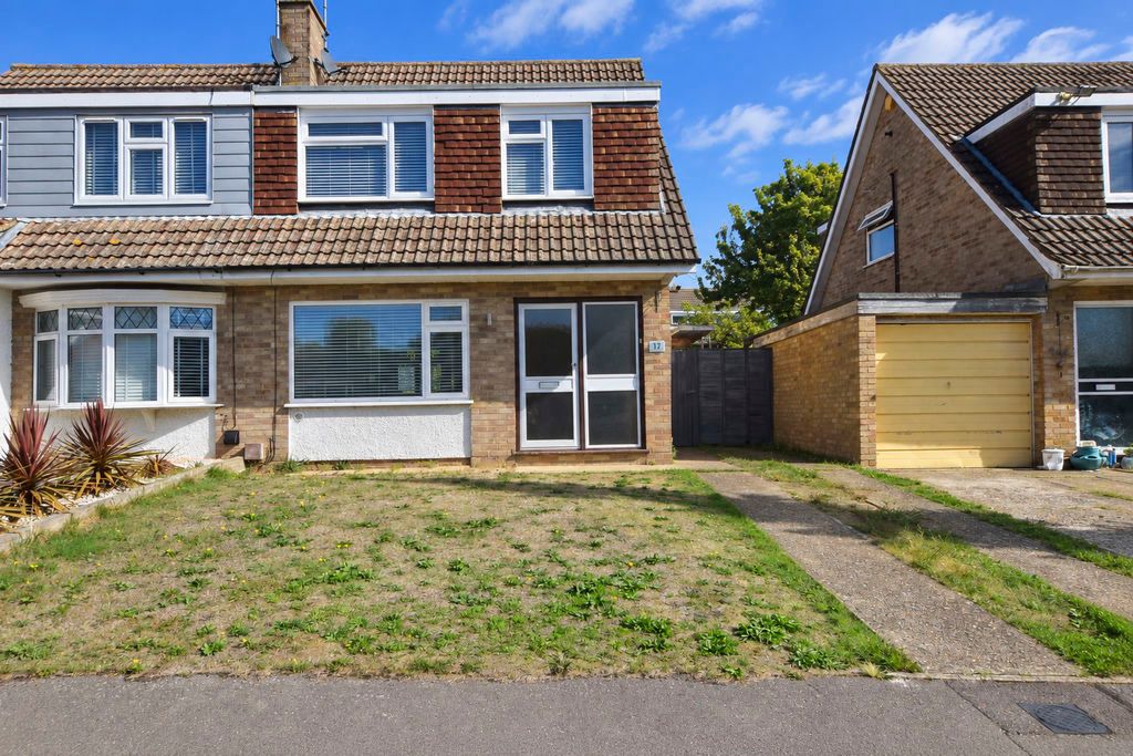 Property photo 1 of 18 Photo 9