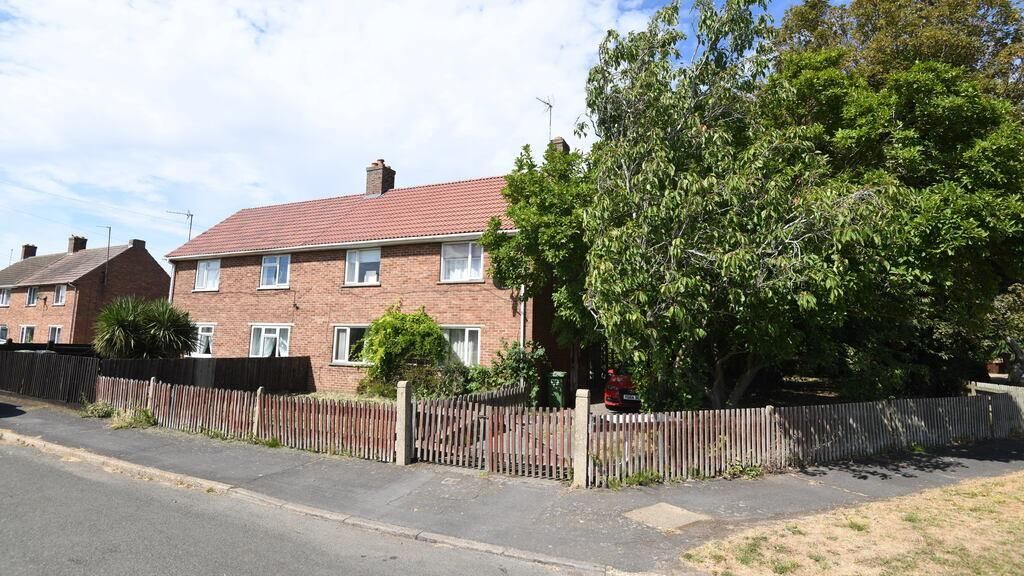 Property photo 1 of 13