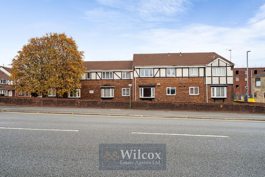 Property photo 1 of 15