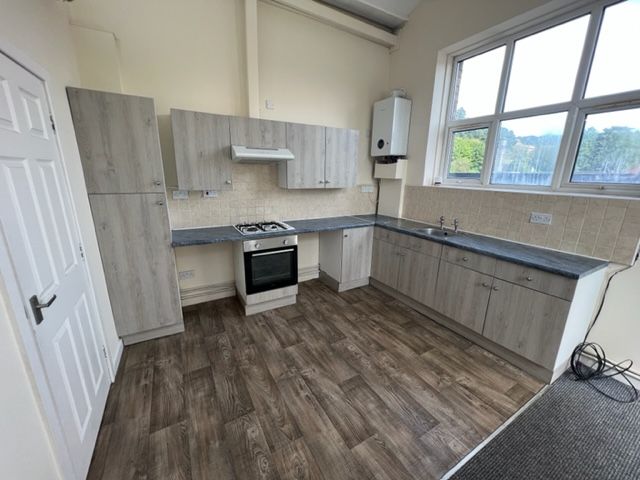 Property photo 3 of 10 Entrance Porch