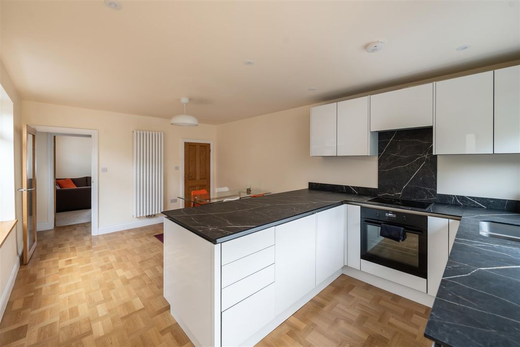 Property photo 3 of 26 95 Nutley Lane Internals More12.Jpg