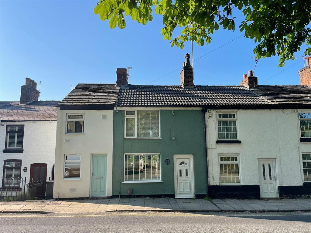 Property photo 1 of 17