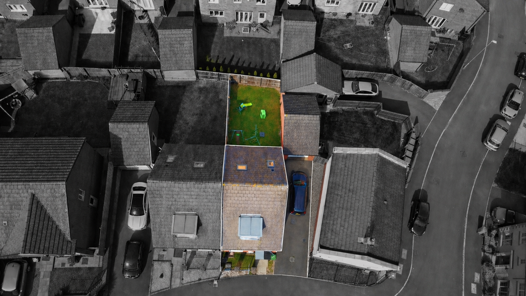 Property photo 2 of 20