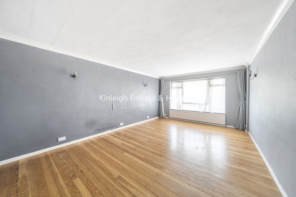 Property photo 3 of 13 Picture No. 06
