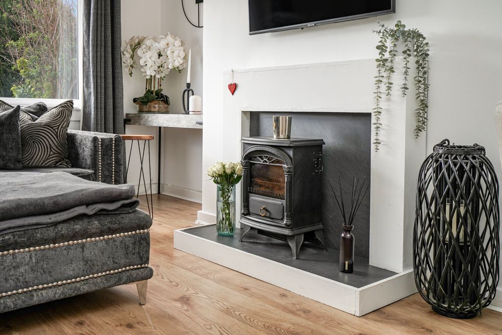 Property photo 3 of 12 Property Image 3