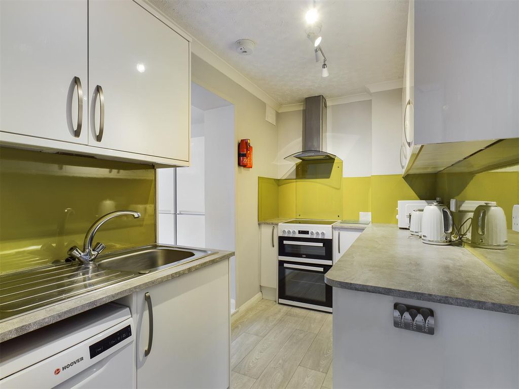 Property photo 3 of 17 Cam00771P1-Pr0091-Still10.Jpg