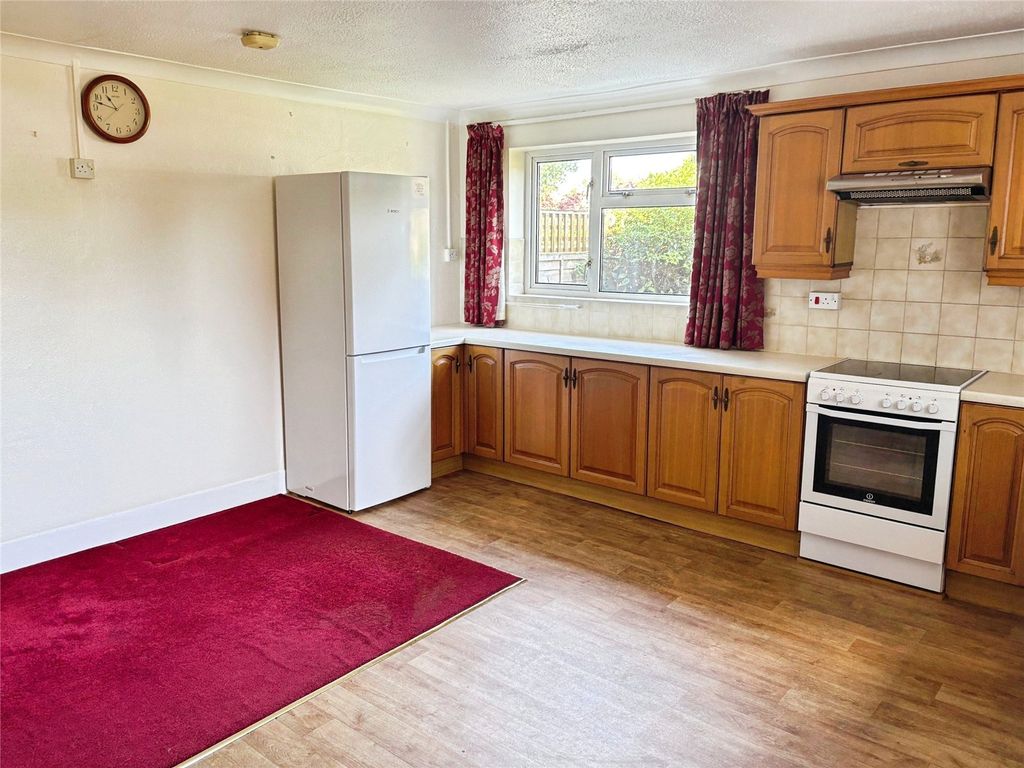 Property photo 3 of 16 Picture No. 31