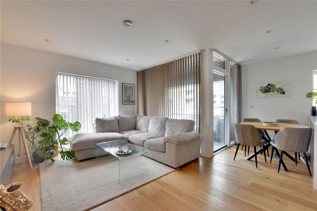 Property photo 2 of 15 Picture No. 03