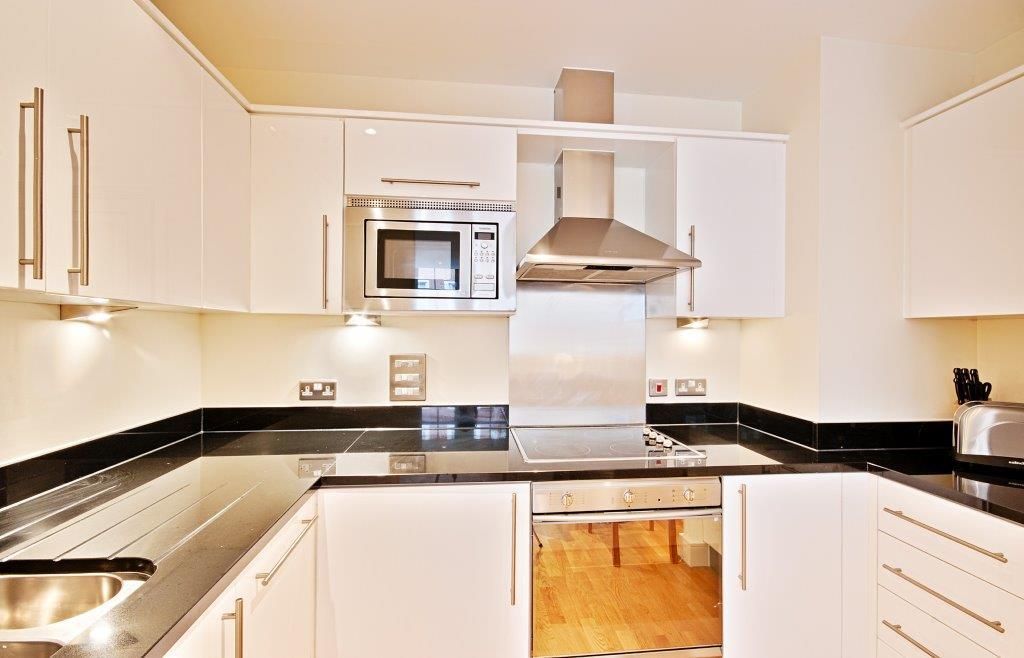 Property photo 2 of 13 Kitchen