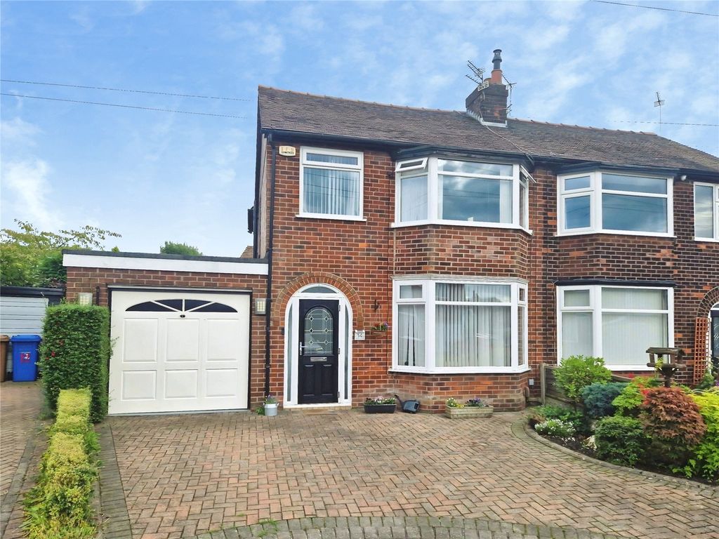 Property photo 1 of 21 Picture No. 12