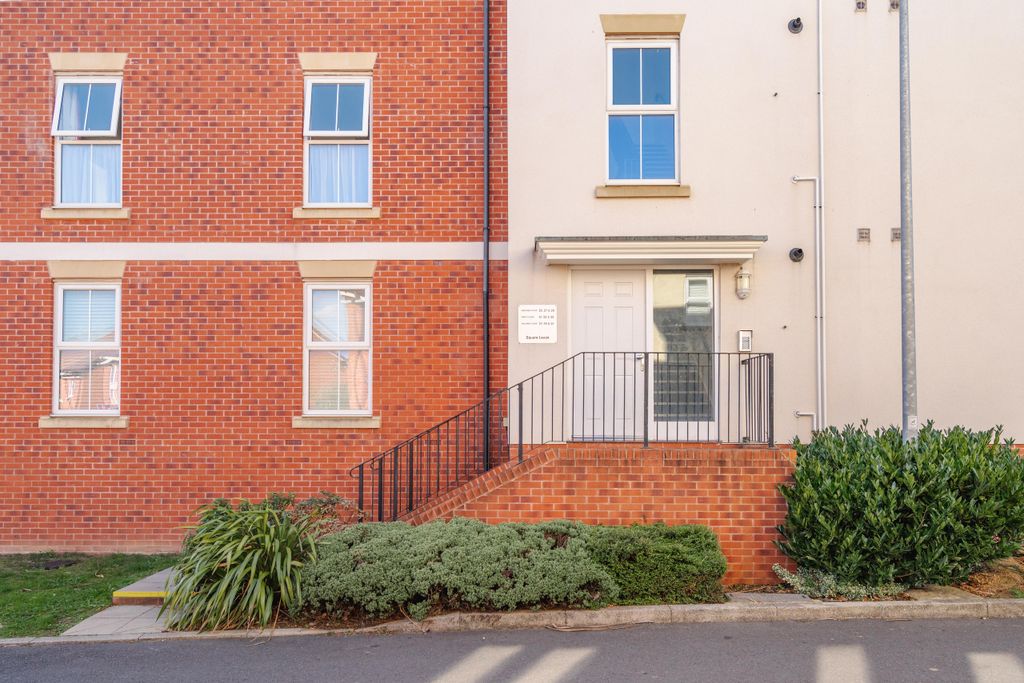 Property photo 3 of 11 22