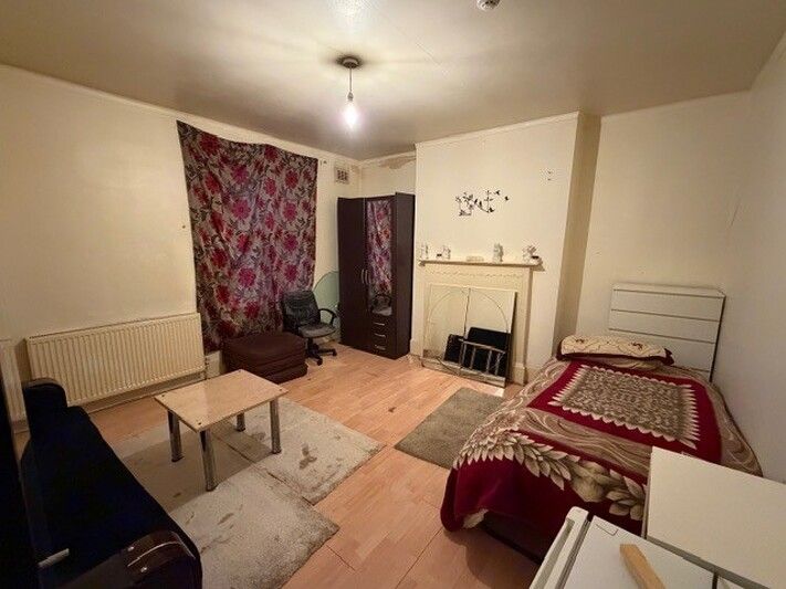 Property photo 2 of 4