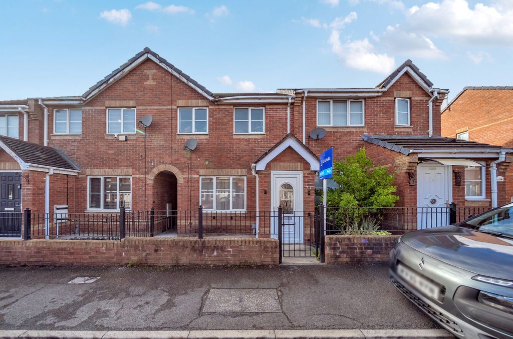 Property photo 1 of 19 1521887-2-1A0Aff9...