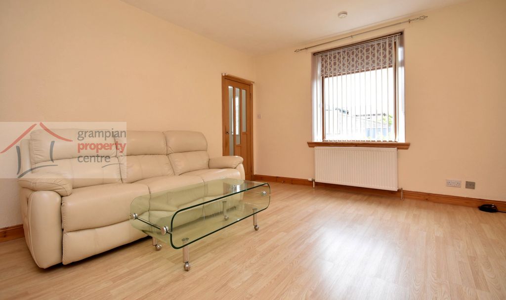 Property photo 3 of 17 l1.Jpg