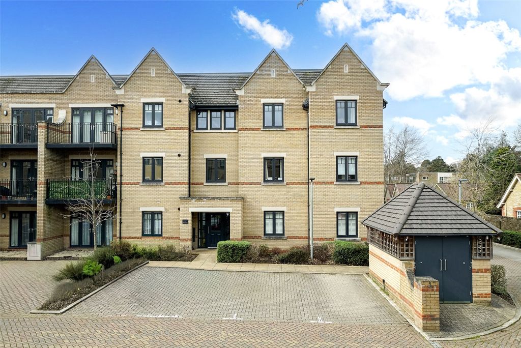 Property photo 3 of 22 Picture No. 38