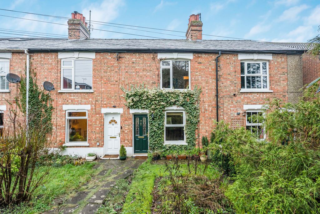 Property photo 1 of 14 Front