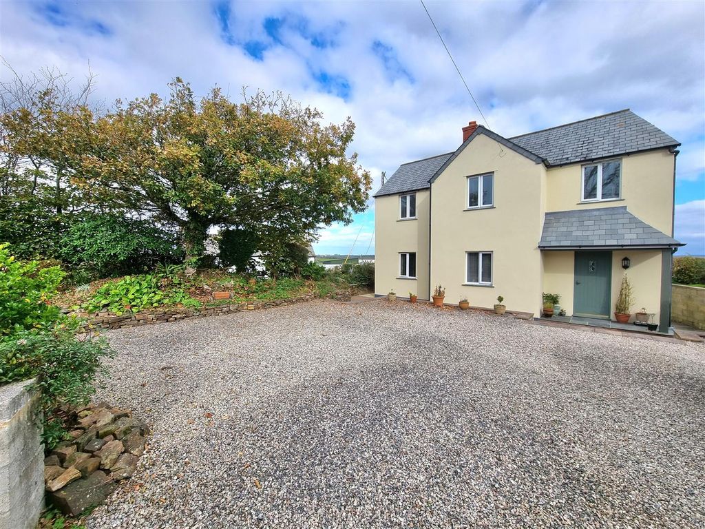 Property photo 1 of 26 Front.Jpg