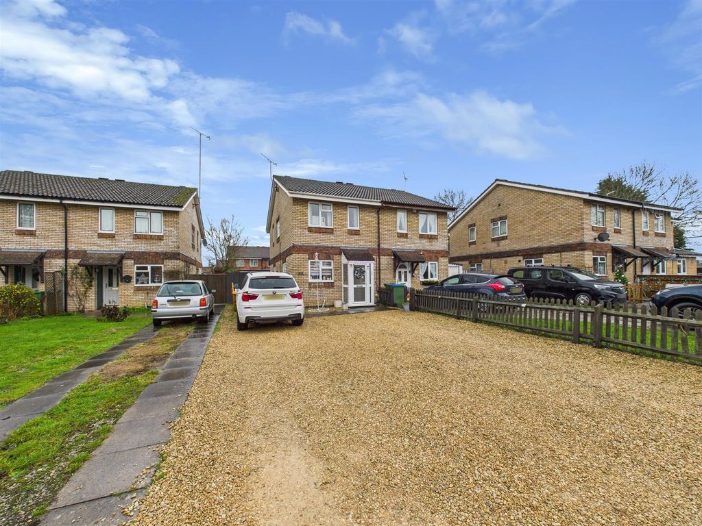 Property photo 1 of 11 Cam02435G0-Pr0106-Still015.Jpg