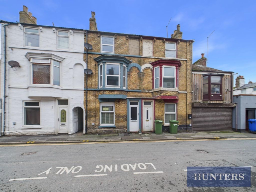 Property photo 1 of 12 Cam01494G0-Pr0495-Still013.Jpg