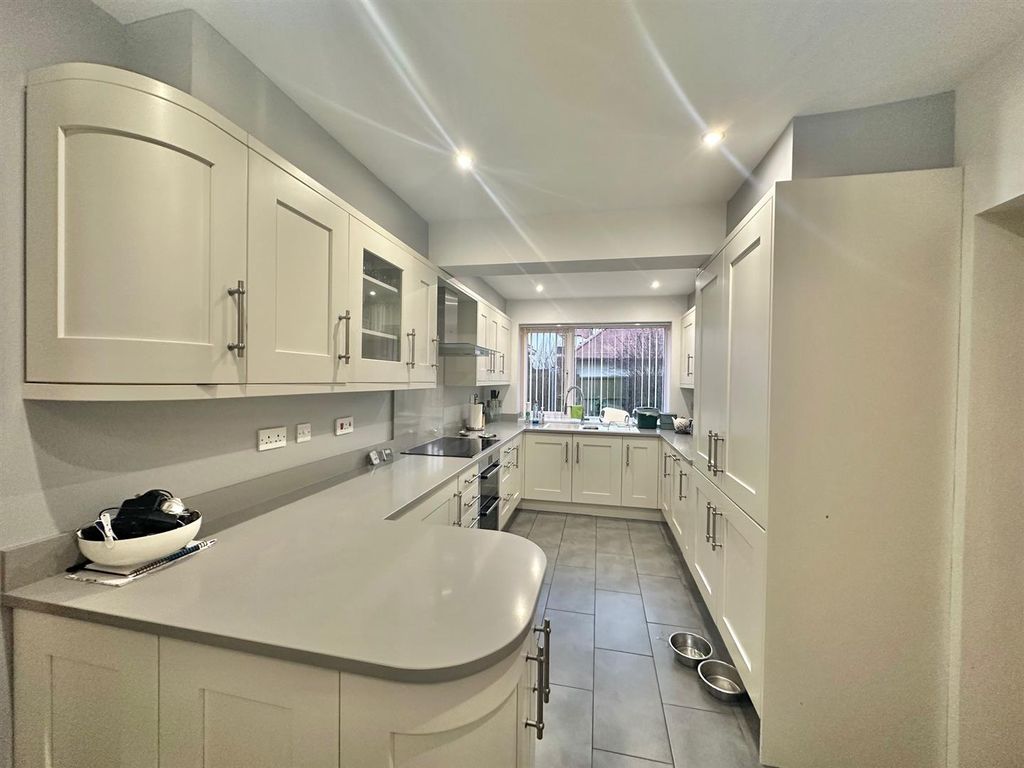 Property photo 3 of 28 Img_4570.Jpeg