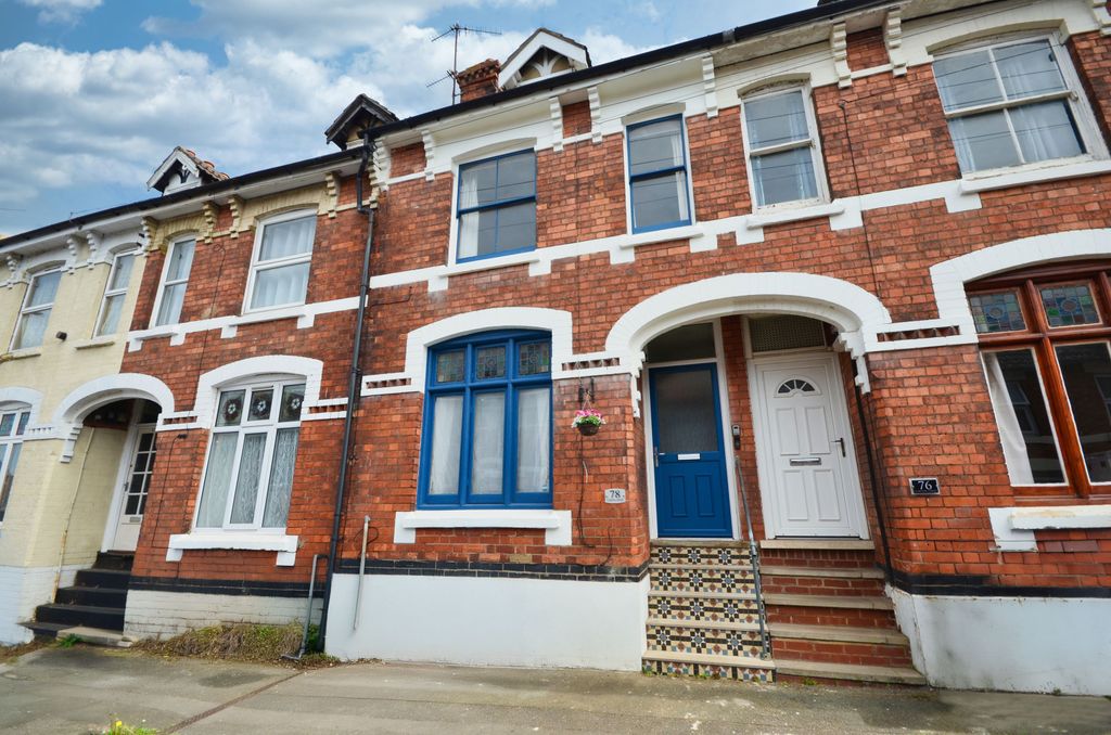 Property photo 1 of 28