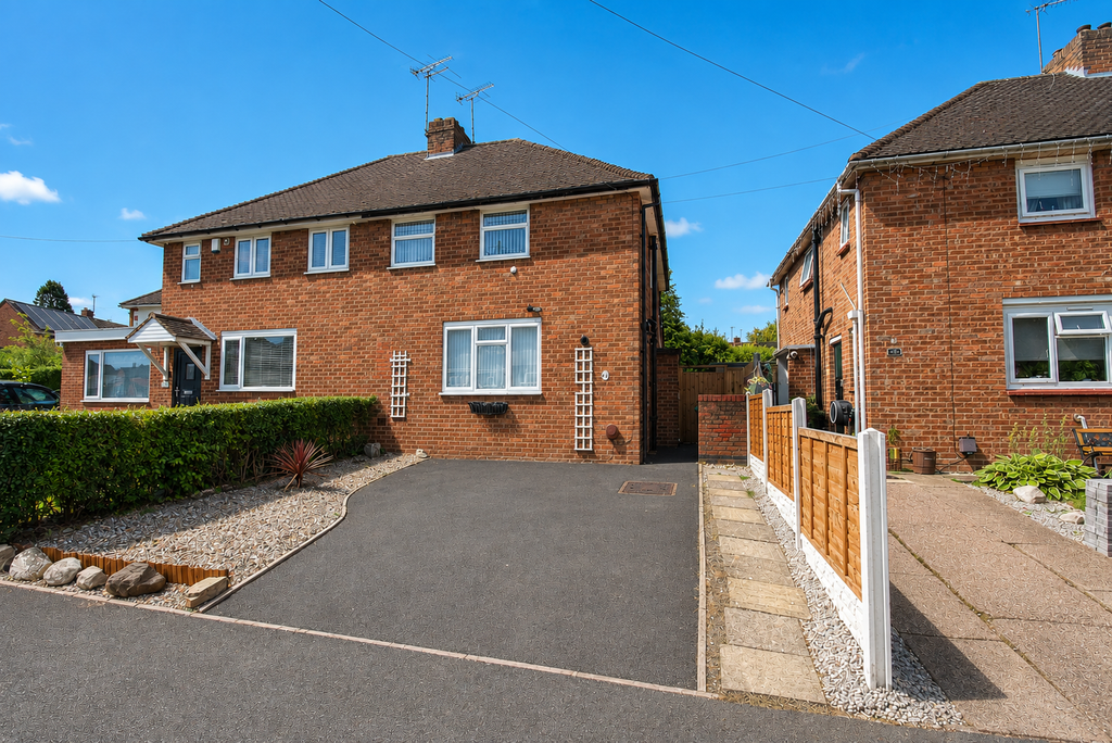 Property photo 1 of 32