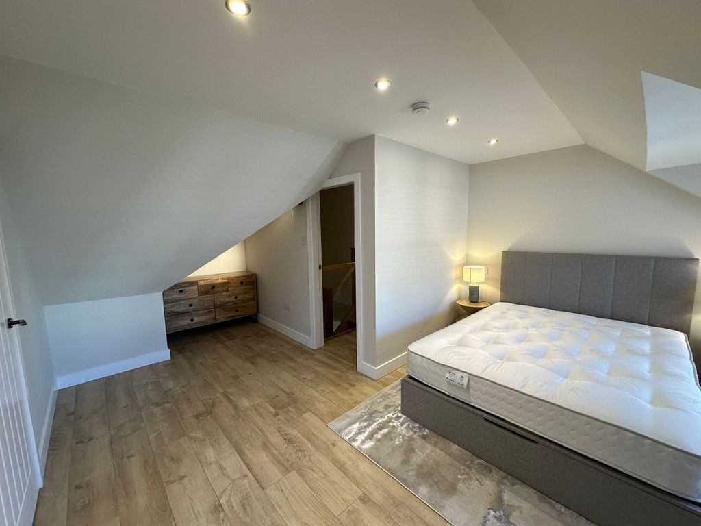 Additional image 31 of 3 bed maisonette to rent7A South St. Johns Place, Perth PH1