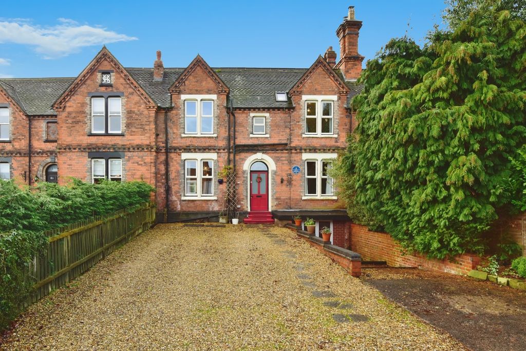 Property photo 1 of 35 Pbox-Img.Jpg