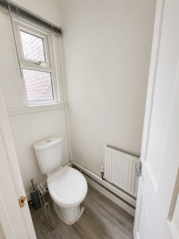 Property photo 3 of 5