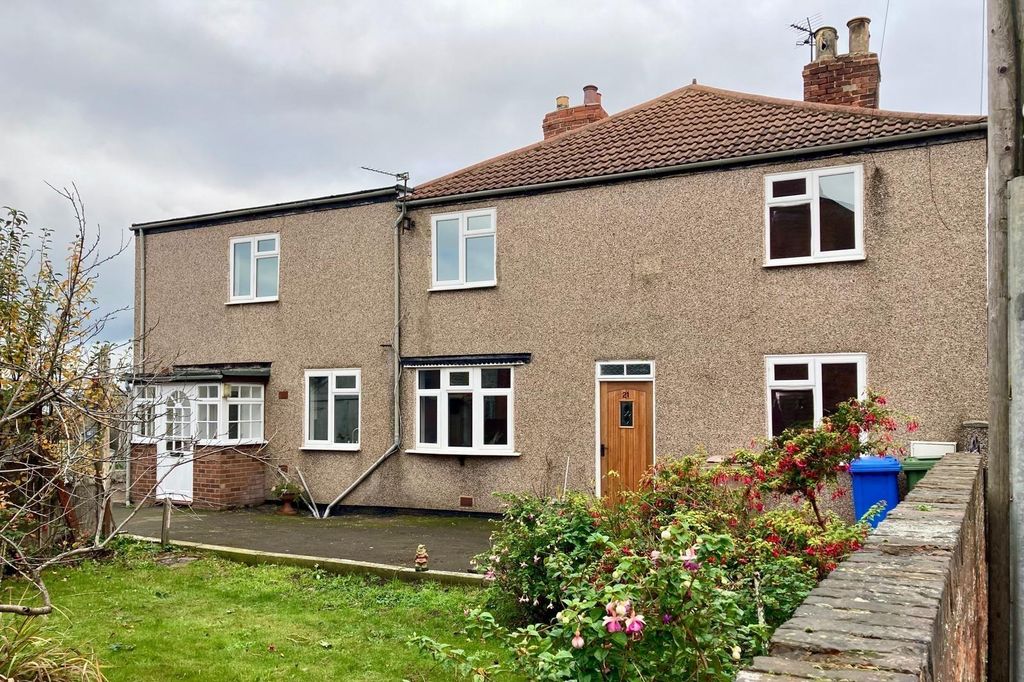 Property photo 1 of 18 Front.Jpg