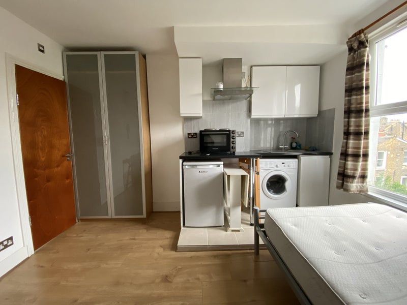 Property photo 1 of 4