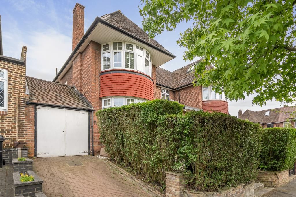 Property photo 2 of 22 External View