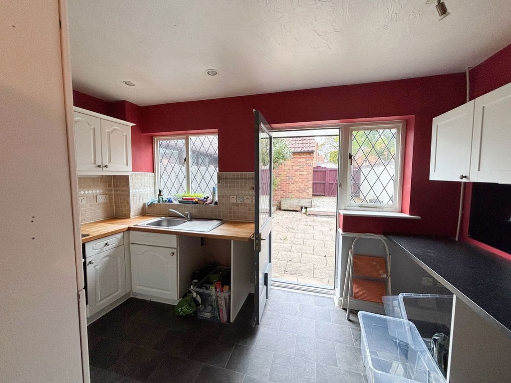 Property photo 3 of 9