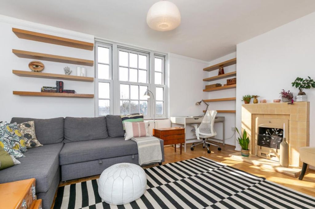 Property photo 2 of 12 Capture.Png2.Png