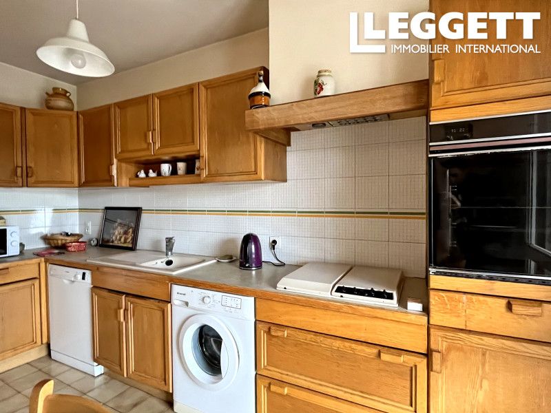 Property photo 3 of 9